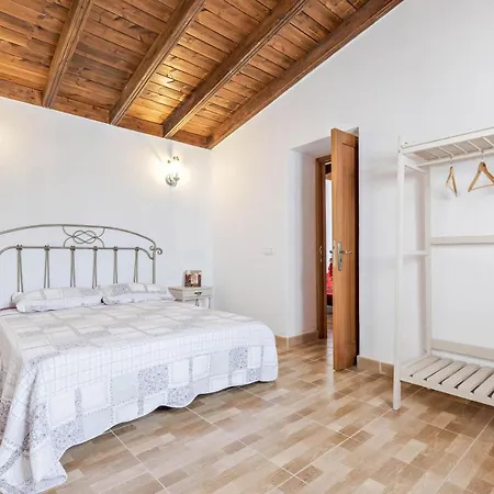 Casas Del Bisa Holiday home *