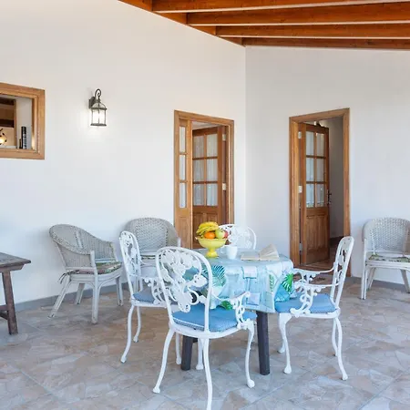 Casas Del Bisa Garachico (Tenerife)