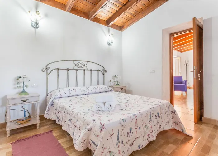 Holiday home Casas Del Bisa